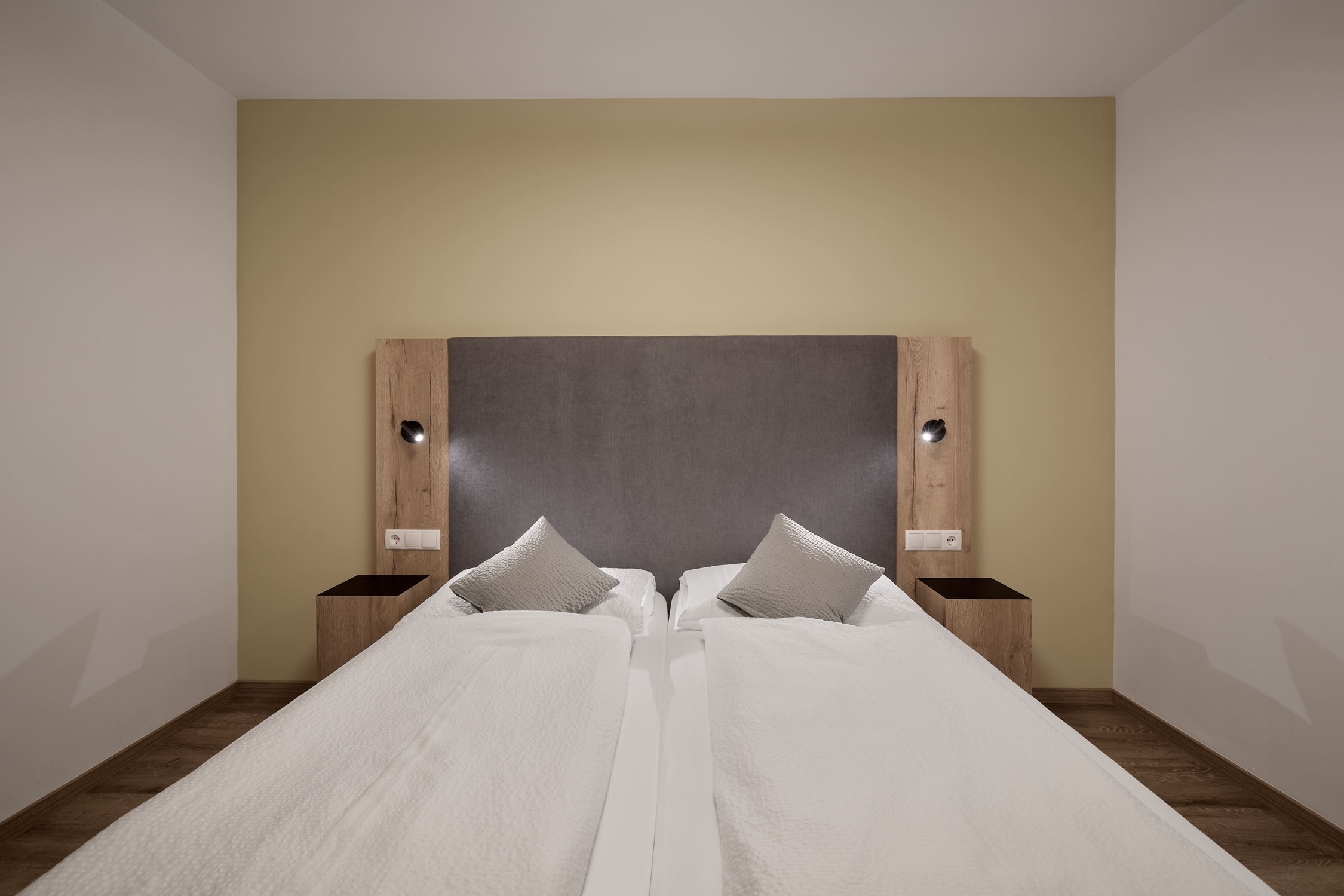 0 - Knappenhof - 042